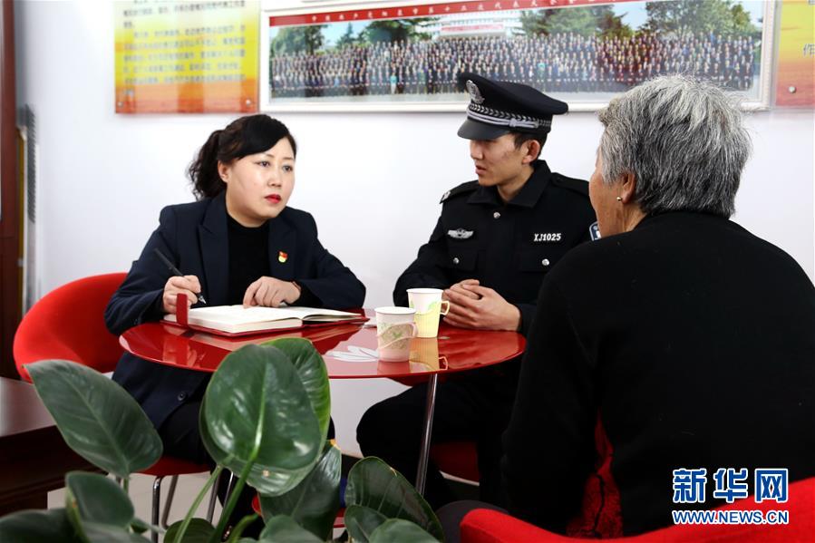 （愛國情 奮斗者&middot;圖文互動(dòng)）（4）任紅梅：陽泉段南溝社區(qū)居民的&ldquo;貼心人&rdquo;