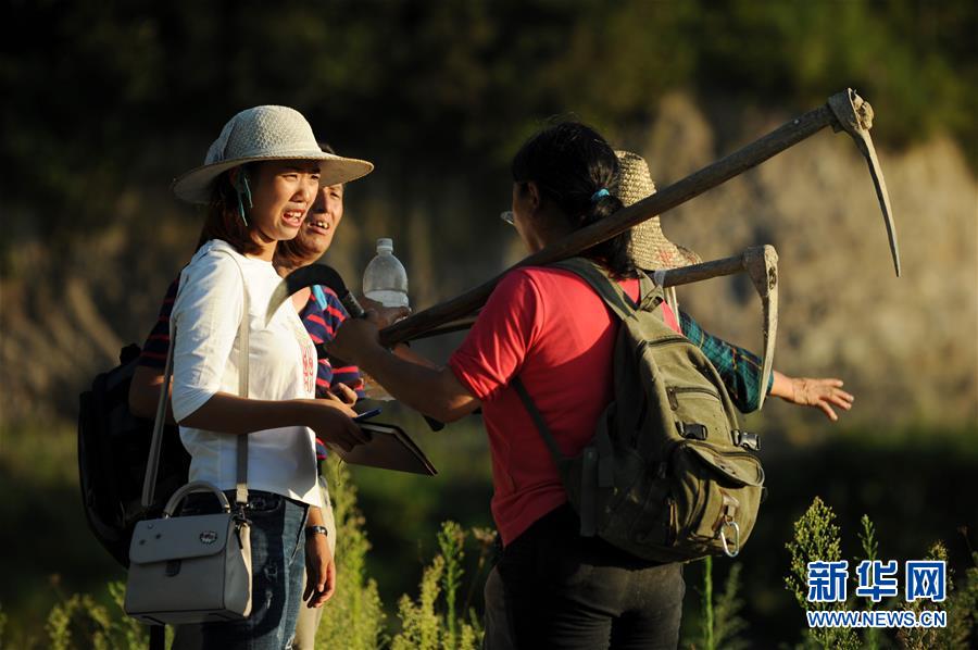 （新華全媒頭條&middot;圖文互動(dòng)）（7）干部去哪兒了？&mdash;&mdash;貴州干部大規(guī)模下沉脫貧攻堅(jiān)一線紀(jì)實(shí)