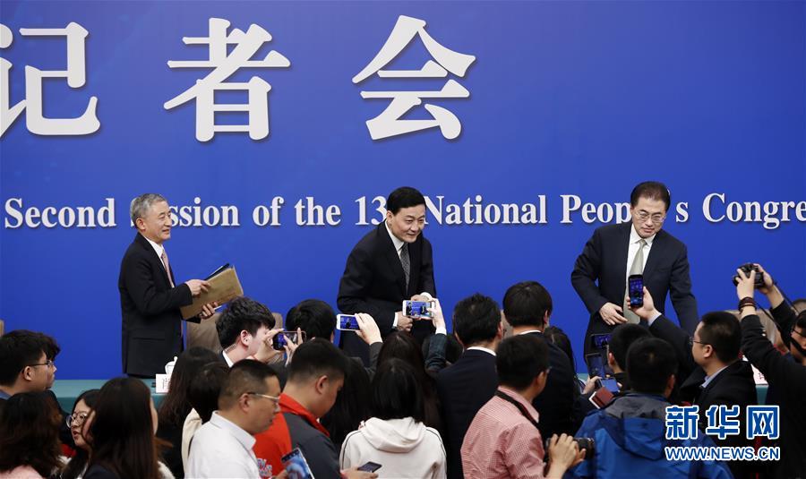 （兩會(huì)&middot;XHDW）（16）國(guó)資委主任肖亞慶等就&ldquo;國(guó)有企業(yè)改革發(fā)展&rdquo;答記者問(wèn)