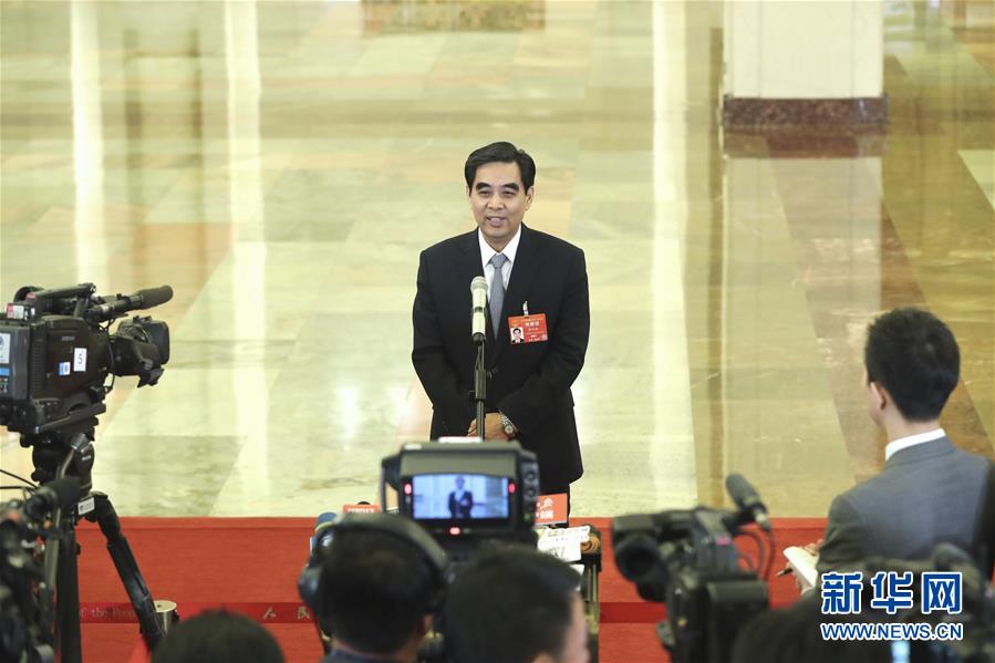 （兩會(huì)&middot;面對(duì)面）（8）采訪部長