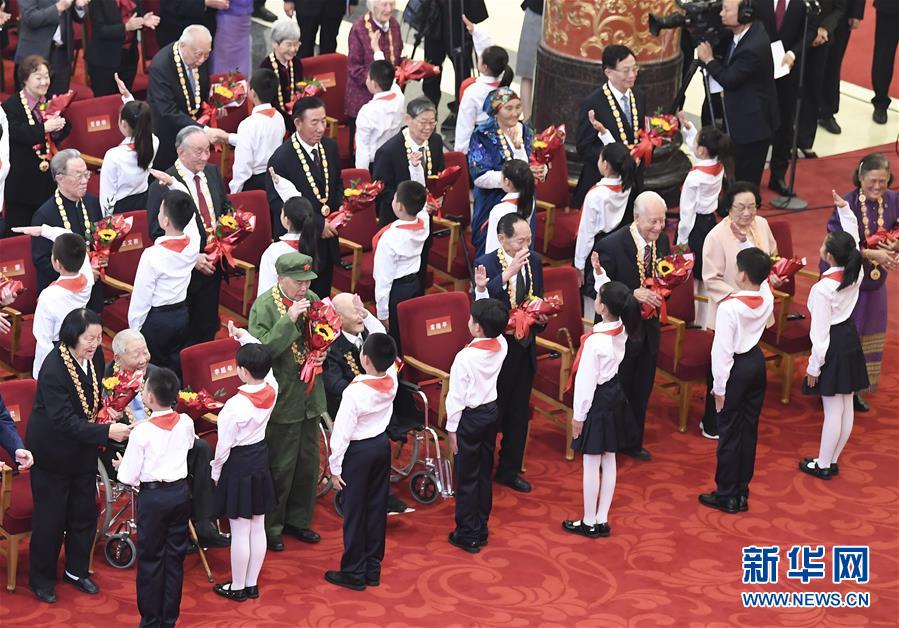 （新華全媒頭條&middot;圖文互動）（19）創(chuàng)新，在復(fù)興的征程上&mdash;&mdash;以習近平同志為核心的黨中央關(guān)心科技創(chuàng)新工作紀實