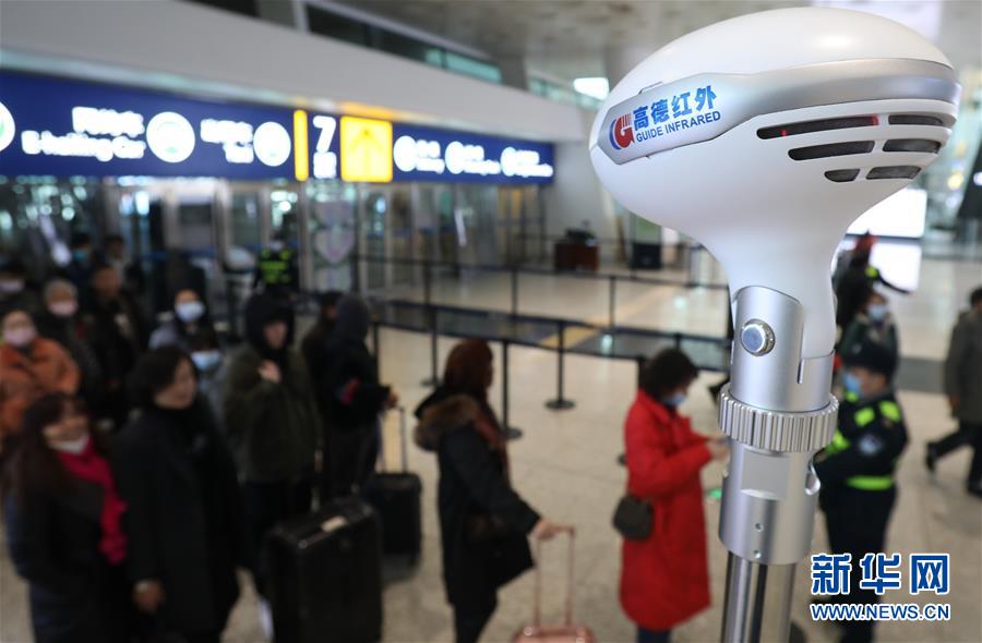 (圖文互動(dòng))(1)武漢實(shí)施進(jìn)出人員管控