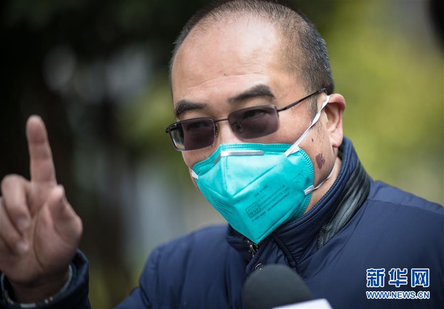 （新華全媒頭條&middot;聚焦疫情防控&middot;圖文互動(dòng)）（2）拼漸凍生命 與疫魔競速&mdash;&mdash;記疫情&ldquo;風(fēng)暴眼&rdquo;中武漢金銀潭醫(yī)院院長張定宇