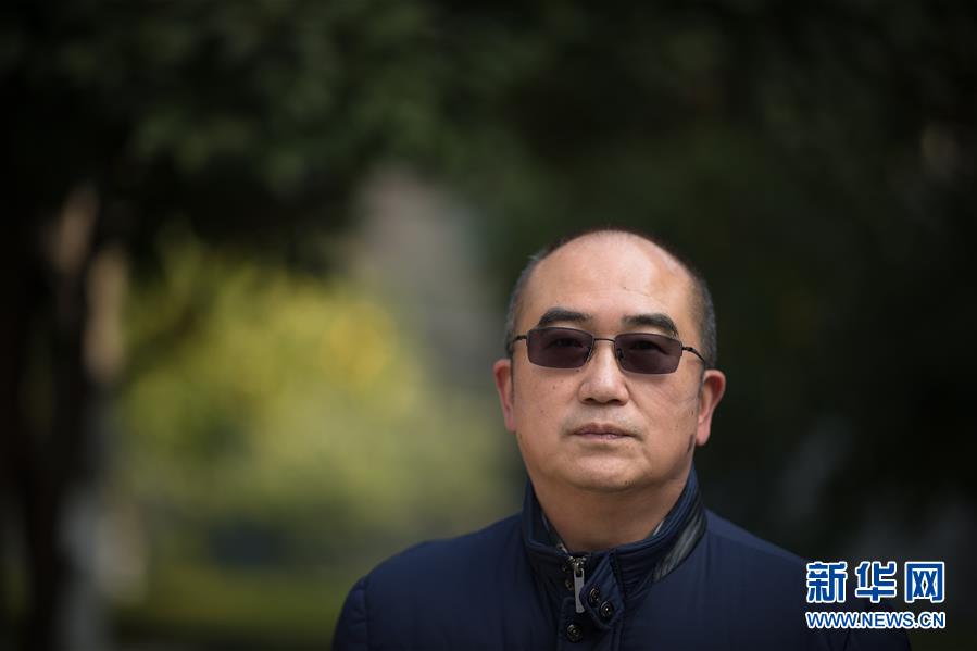 （新華全媒頭條&middot;聚焦疫情防控&middot;圖文互動(dòng)）（4）拼漸凍生命 與疫魔競速&mdash;&mdash;記疫情&ldquo;風(fēng)暴眼&rdquo;中武漢金銀潭醫(yī)院院長張定宇