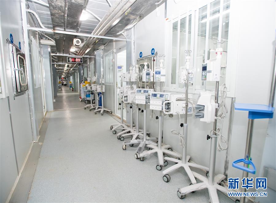 （聚焦疫情防控）（4）探訪(fǎng)武漢雷神山醫(yī)院內(nèi)部