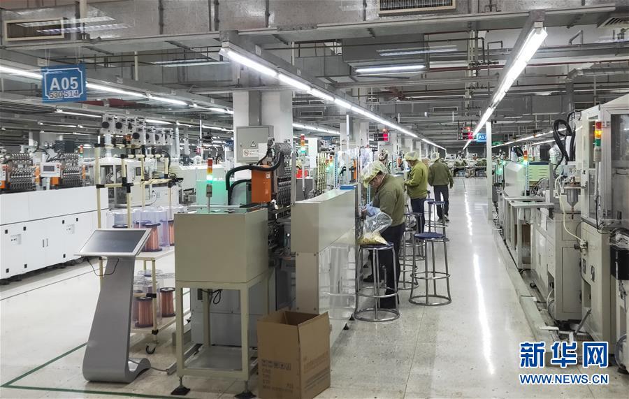 （來自經(jīng)濟前沿的故事&middot;企業(yè)復工復產(chǎn)&middot;圖文互動）（1）看1500多名工人是如何復工的？&mdash;&mdash;湖南郴州一家企業(yè)復工目擊記 