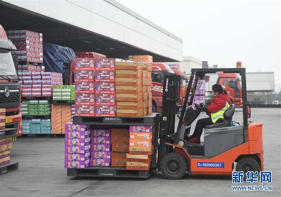 （聚焦疫情防控&middot;圖文互動）（3）防控生產(chǎn)兩不誤 各地有哪些&ldquo;硬核&rdquo;&mdash;&mdash;新型冠狀病毒感染的肺炎疫情防控焦點(diǎn)掃描之十