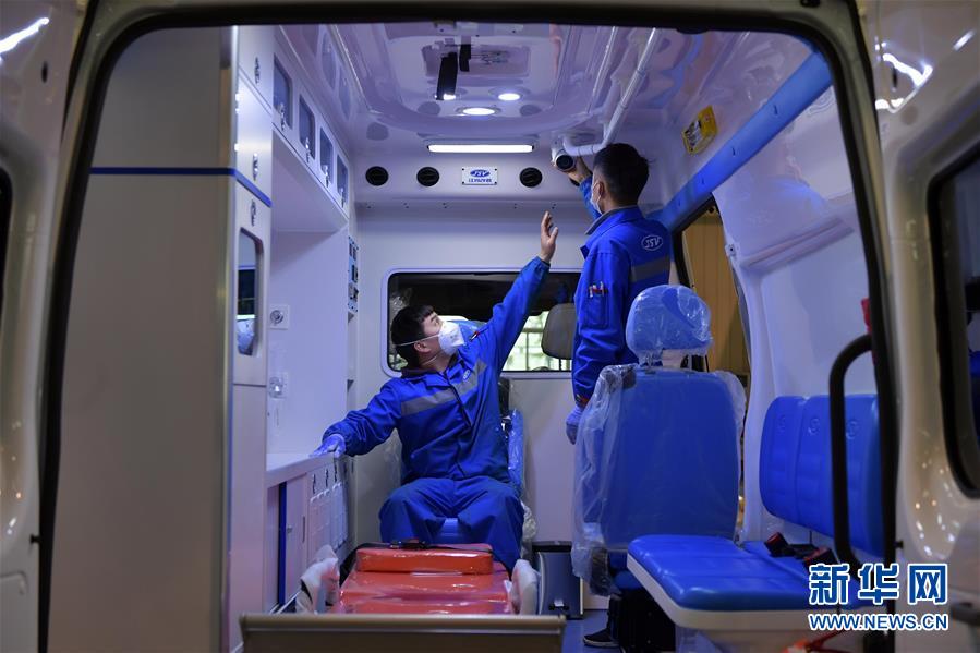 （在習(xí)近平新時(shí)代中國特色社會(huì)主義思想指引下&mdash;&mdash;新時(shí)代新作為新篇章&middot;習(xí)近平總書記關(guān)切事&middot;圖文互動(dòng)）（3）科學(xué)的&ldquo;硬核力量&rdquo;&mdash;&mdash;來自抗疫一線的報(bào)告