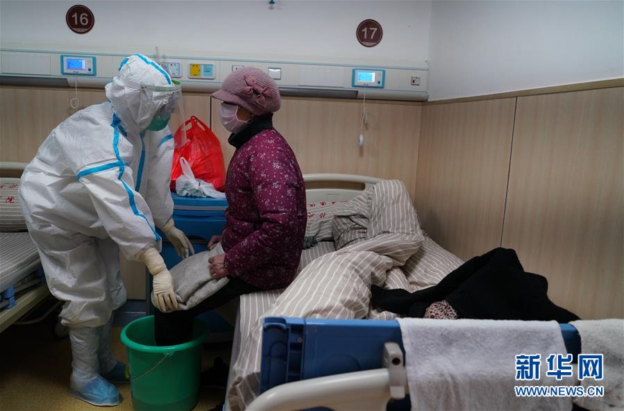 （聚焦疫情防控&middot;圖文互動(dòng)）（8）參與救治新冠肺炎確診病例超八成&mdash;&mdash;中醫(yī)藥在抗擊疫情中貢獻(xiàn)力量