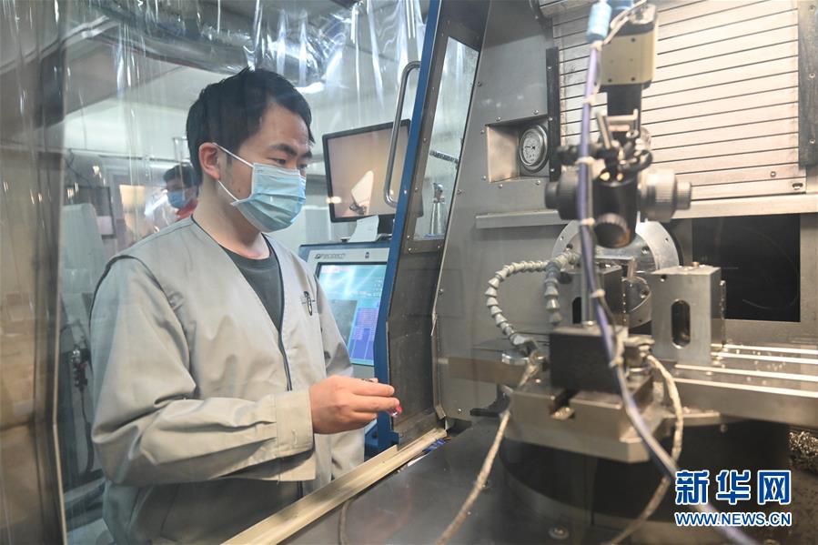（來自經(jīng)濟前沿的故事&middot;企業(yè)復(fù)工復(fù)產(chǎn)&middot;圖文互動）（8）&ldquo;危機中發(fā)現(xiàn)新商機&rdquo;&mdash;&mdash;中國科技制造企業(yè)復(fù)工復(fù)產(chǎn)觀察