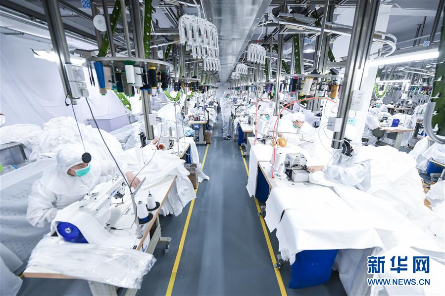 （聚焦疫情防控&middot;圖文互動）（1）把最好的留給最需要的醫(yī)護人員&mdash;&mdash;深圳醫(yī)療物資企業(yè)生產見聞