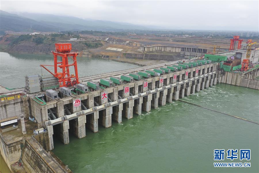 （抓好經(jīng)濟發(fā)展 應(yīng)對復(fù)雜局面&middot;圖文互動）（5）把疫情造成的損失降到最小&mdash;&mdash;廣西生產(chǎn)一線見聞