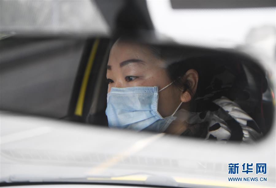 （聚焦疫情防控&middot;圖文互動）（1）&ldquo;讓醫(yī)務人員無后顧之憂！&rdquo;&mdash;&mdash;重慶志愿者&ldquo;守護&rdquo;千余名一線醫(yī)護人員家屬見聞