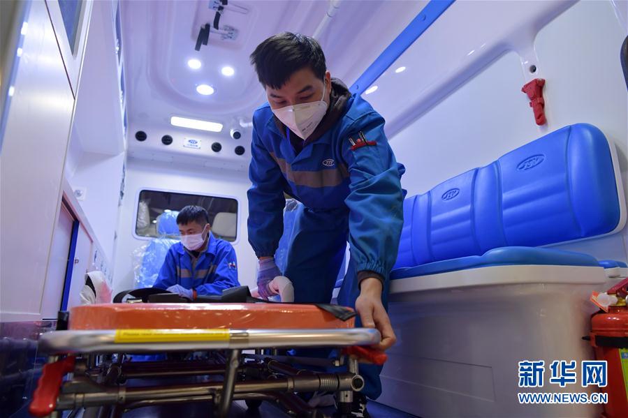 （在習(xí)近平新時(shí)代中國(guó)特色社會(huì)主義思想指引下&mdash;&mdash;新時(shí)代新作為新篇章&middot;習(xí)近平總書記關(guān)切事&middot;圖文互動(dòng)）（8）不放松！&mdash;&mdash;各地努力抓緊抓實(shí)抓細(xì)疫情防控