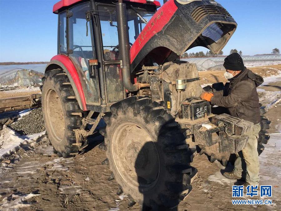 （在習(xí)近平新時(shí)代中國特色社會(huì)主義思想指引下&mdash;&mdash;新時(shí)代新作為新篇章&middot;習(xí)近平總書記關(guān)切事&middot;圖文互動(dòng)）（7）為農(nóng)田注入硬核生產(chǎn)力&mdash;&mdash;一些地方春耕中農(nóng)業(yè)科技創(chuàng)新掃描