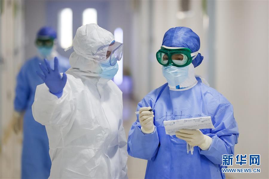 （新華全媒頭條&middot;圖文互動）（3）最美逆行者，武漢永遠記得你！&mdash;&mdash;首批援鄂醫(yī)療隊返程紀實