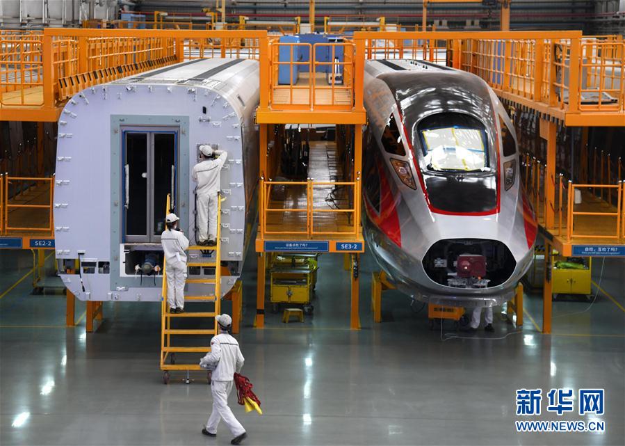 （新華全媒頭條&middot;圖文互動）（8）春天，匯聚復蘇的力量&mdash;&mdash;寫在2020年首季中國經(jīng)濟收官之際