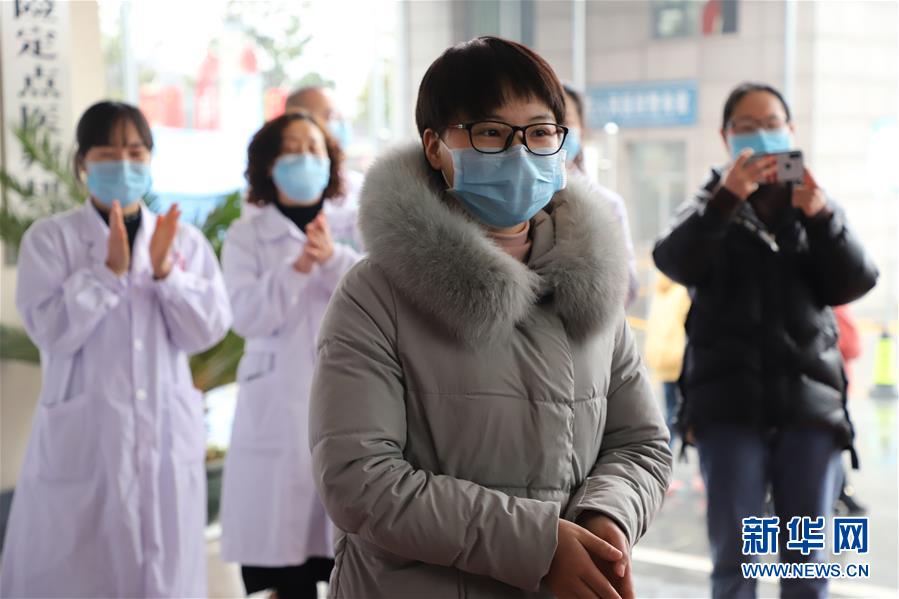 （一線抗疫群英譜&middot;圖文互動）&ldquo;英雄妹妹&rdquo;杜富佳：雷場是哥哥的戰(zhàn)場，武漢是我的前線