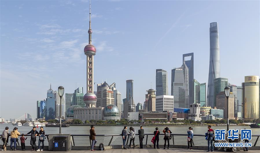 （新華全媒頭條&middot;圖文互動）（2）三十而立從頭越&mdash;&mdash;以習(xí)近平同志為核心的黨中央關(guān)心浦東開發(fā)開放紀(jì)實(shí)