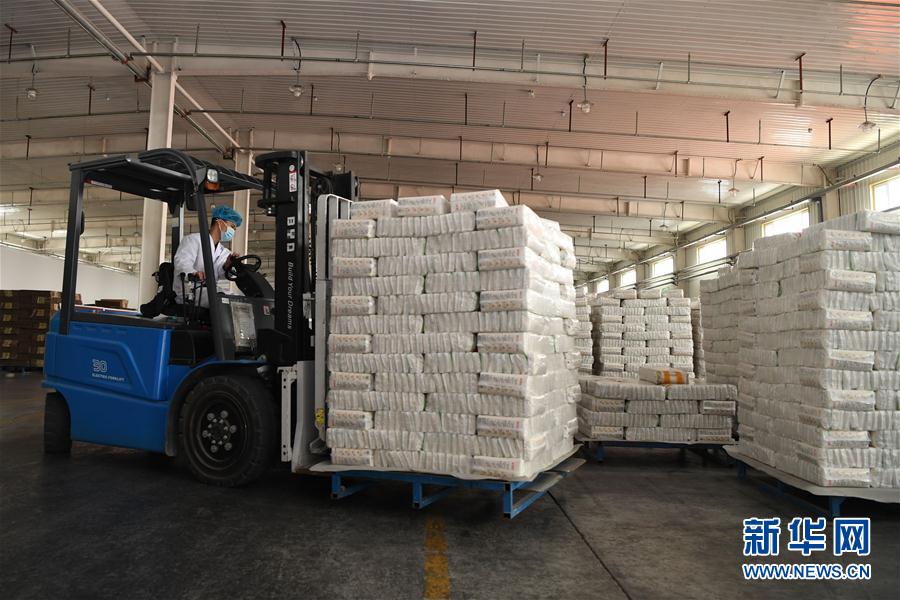 （聚焦復工復產(chǎn)&middot;圖文互動）（1）新疆阿拉山口積極復工復產(chǎn)