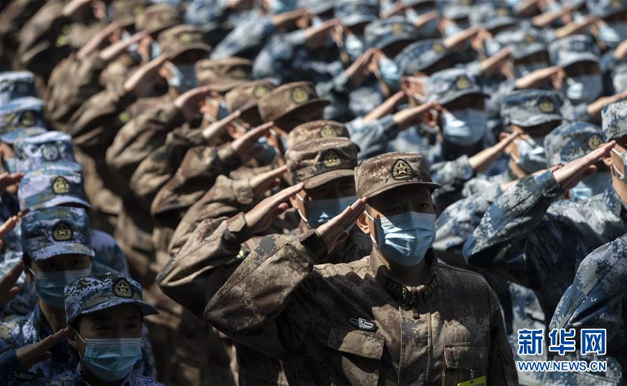 （新華全媒頭條&middot;圖文互動(dòng)）（6）江城&ldquo;歸來&rdquo; 不負(fù)韶華&mdash;&mdash;武漢&ldquo;解封&rdquo;半月記