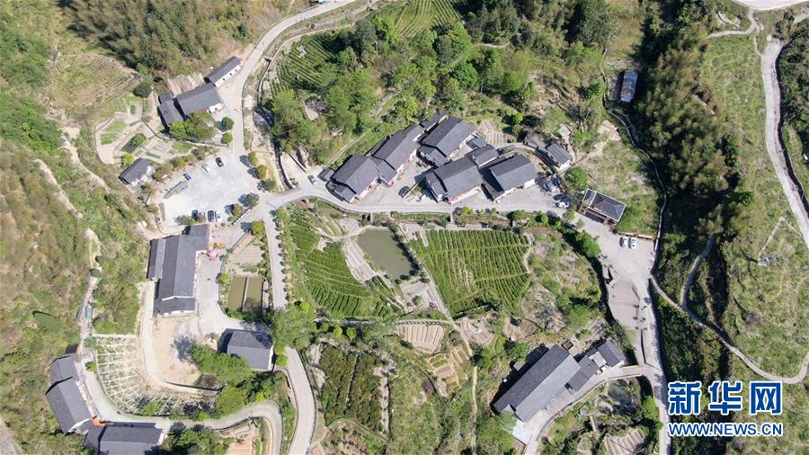 （新華全媒頭條&middot;圖文互動）（1）歷史坐標(biāo)見證初心使命&mdash;&mdash;寫在江西革命老區(qū)貧困縣全部摘帽之際 