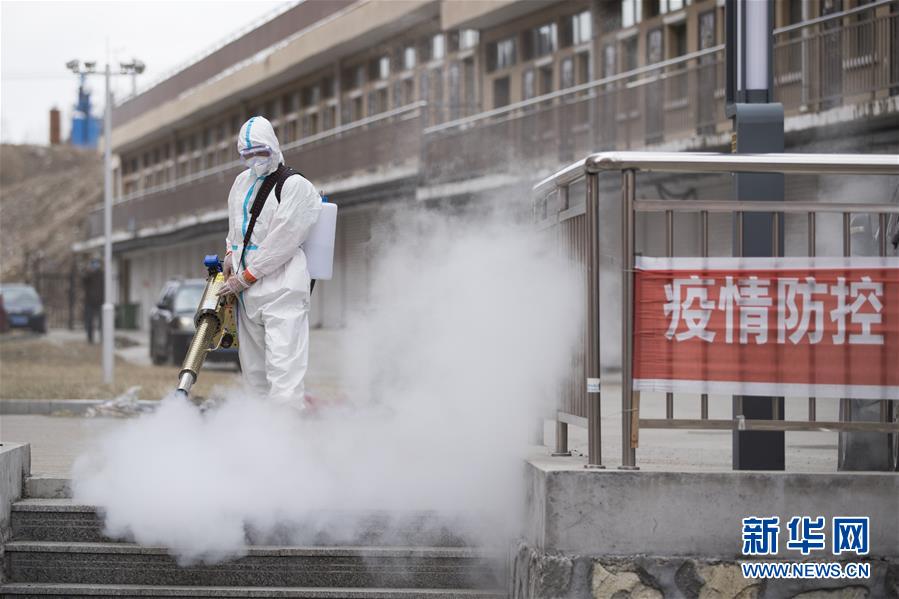 （新華全媒頭條&middot;圖文互動）（5）戰(zhàn)斗在防疫最前沿&mdash;&mdash;來自&ldquo;五一&rdquo;國際勞動節(jié)的致敬