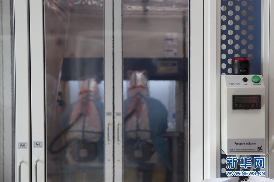 （在習(xí)近平新時(shí)代中國(guó)特色社會(huì)主義思想指引下&mdash;&mdash;新時(shí)代新作為新篇章&middot;習(xí)近平總書(shū)記關(guān)切事&middot;圖文互動(dòng)）（2）祛疫未竟 征衣不解&mdash;&mdash;綏芬河小城的抗疫故事