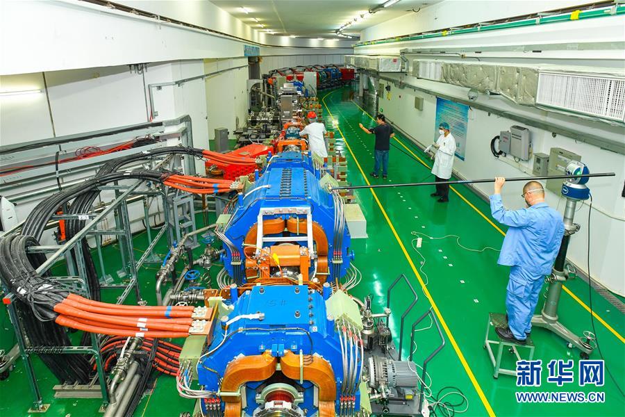 （新華全媒頭條&middot;圖文互動）（12）新基建，澎湃中國經(jīng)濟新動能