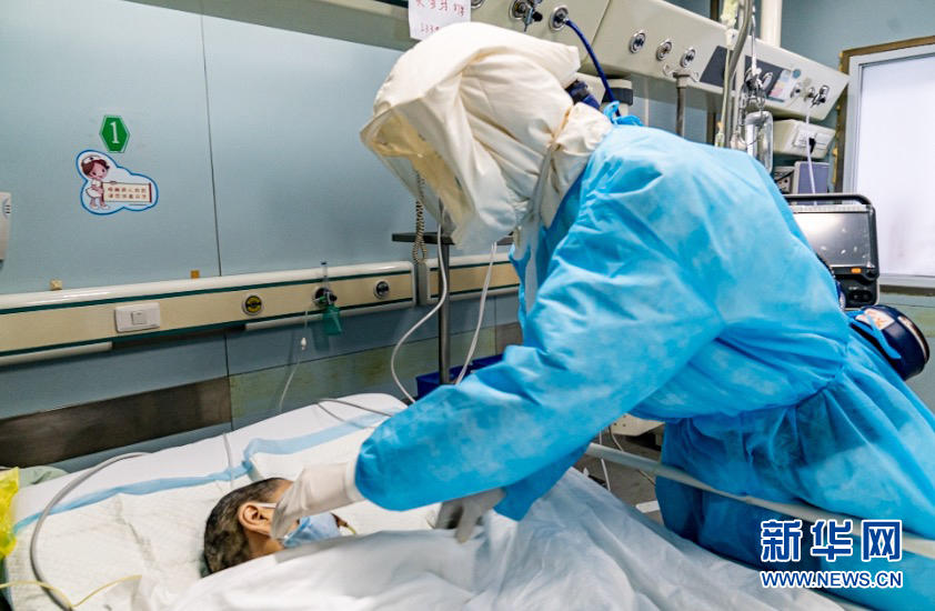 （新華全媒頭條&middot;圖文互動(dòng)）（3）&ldquo;我看不見你的樣子，但我知道你是誰&rdquo;&mdash;&mdash;寫在國際護(hù)士節(jié)來臨之際