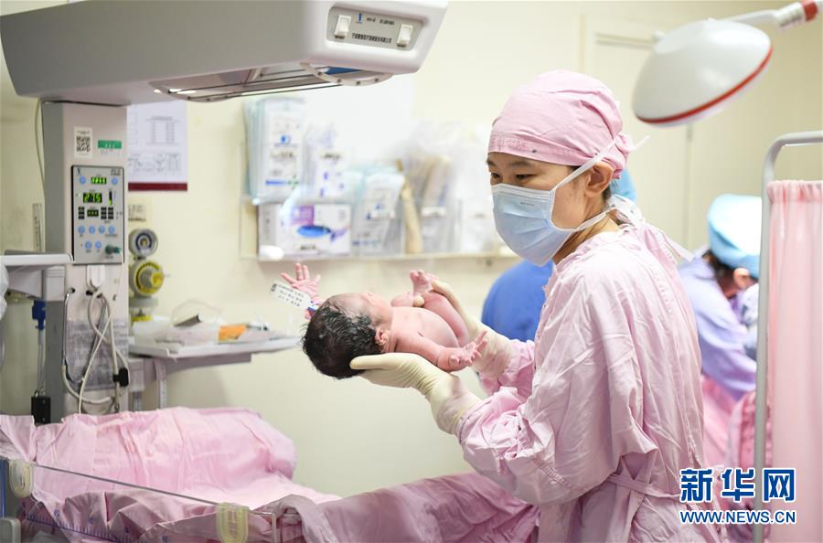 （新華全媒頭條&middot;圖文互動(dòng)）（5）&ldquo;我看不見你的樣子，但我知道你是誰&rdquo;&mdash;&mdash;寫在國際護(hù)士節(jié)來臨之際