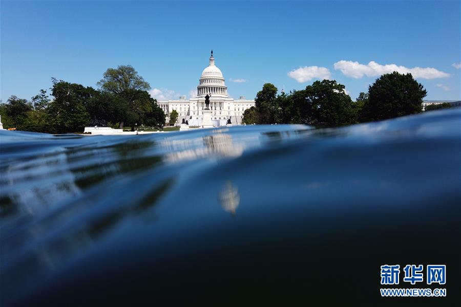 （國(guó)際疫情）（7）應(yīng)對(duì)疫情沖擊 美眾議院通過3萬(wàn)億美元援助計(jì)劃