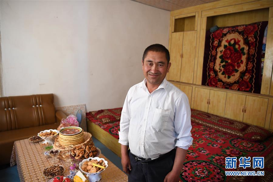 （決戰(zhàn)決勝脫貧攻堅&middot;聚焦三區(qū)三州&middot;圖文互動）（2）安居房里的新物件