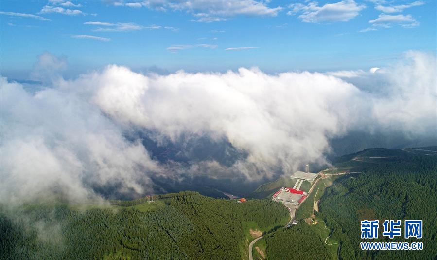 （在習(xí)近平新時(shí)代中國特色社會主義思想指引下&mdash;&mdash;新時(shí)代新作為新篇章&middot;習(xí)近平總書記關(guān)切事&middot;圖文互動）（1）六盤山下的誓言&mdash;&mdash;來自寧夏的脫貧故事