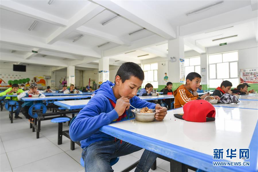 （新華全媒頭條&middot;圖文互動(dòng)）（3）飛吧，&ldquo;帕米爾雄鷹&rdquo;！