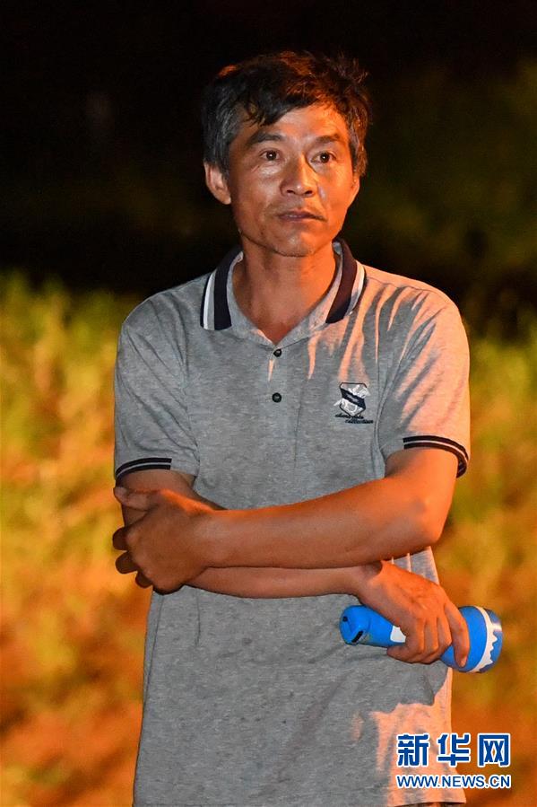 （防汛抗洪&middot;圖文互動(dòng)）（3）&ldquo;保衛(wèi)家園，誰都不能是旁觀者&rdquo;&mdash;&mdash;夜訪洞庭湖大堤防汛一線