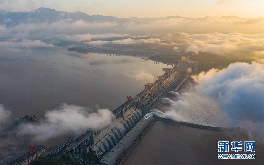 #（防汛抗洪&middot;圖文互動）（2）三峽水庫有效攔蓄長江2020年第3號洪水削峰達36.7%