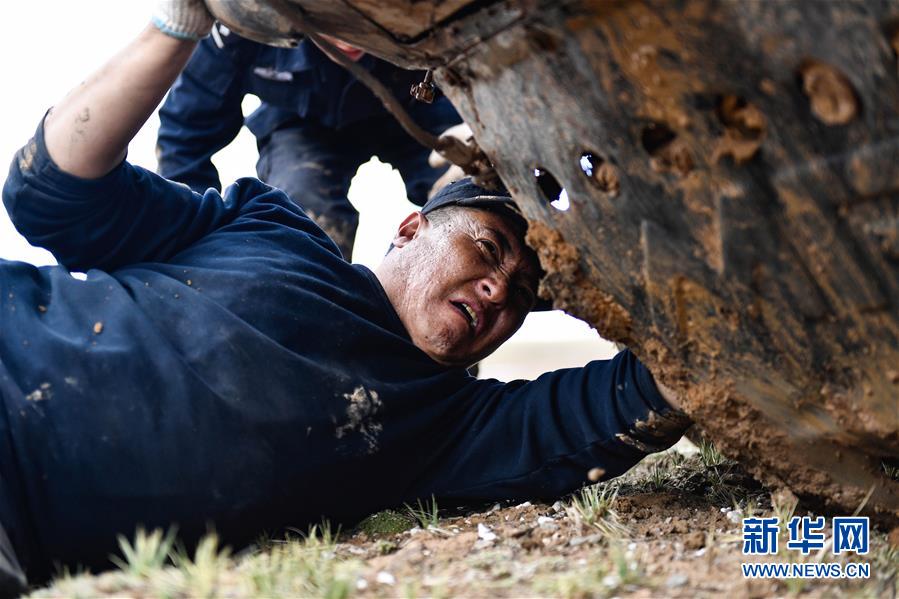 （圖文互動）（1）記者手記：可可西里，&ldquo;挪&rdquo;向&ldquo;藏羚羊大產(chǎn)房&rdquo;的14個半小時