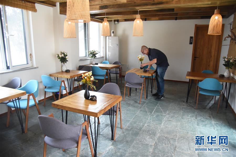 （新華全媒頭條&middot;走向我們的小康生活&middot;圖文互動）（7）幸福小康入畫來&mdash;&mdash;齊魯大地描繪小康新畫卷