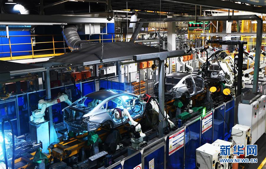 （新華全媒頭條&middot;走向我們的小康生活&middot;圖文互動）（14）大城大鄉(xiāng)的&ldquo;幸福協(xié)奏曲&rdquo;&mdash;&mdash;重慶推動高質(zhì)量發(fā)展創(chuàng)造高品質(zhì)生活紀(jì)事