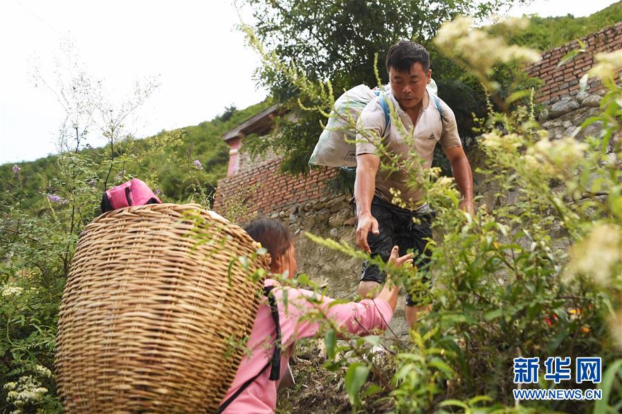 （防汛抗洪&middot;圖文互動）（8）七夕前夜，為莫諾村架起&ldquo;生命之橋&rdquo;