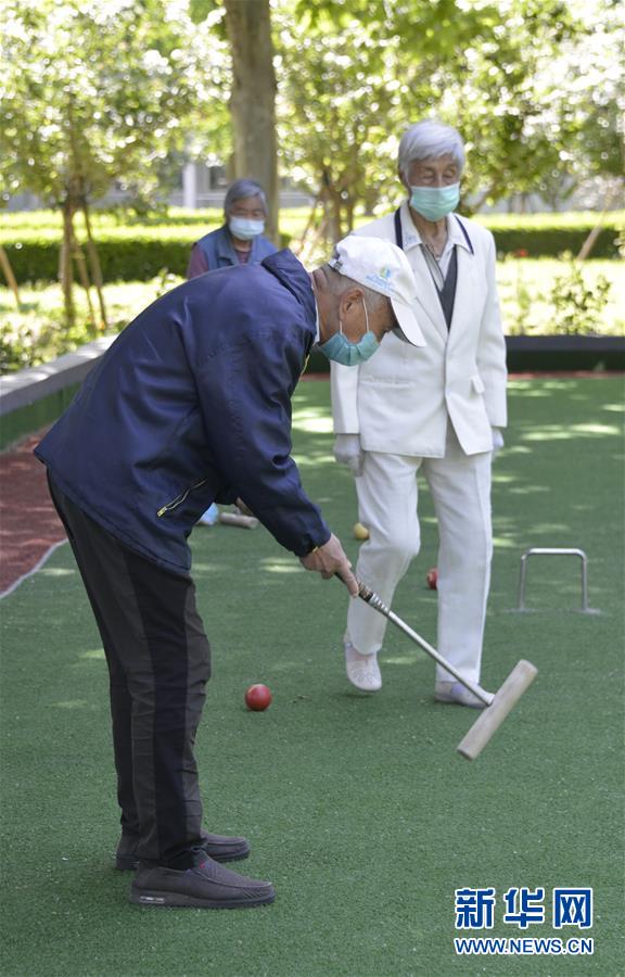 （走向我們的小康生活&middot;圖文互動(dòng)）（5）北京&ldquo;老有所養(yǎng)&rdquo;的床邊、身邊、周邊事