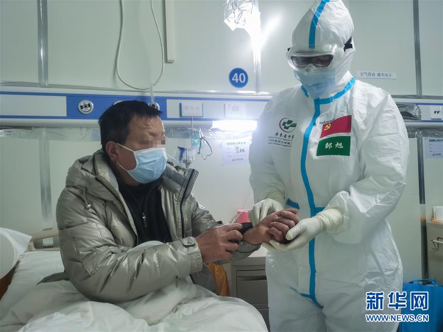 （抗疫一線醫(yī)務(wù)人員英雄群體&middot;圖文互動(dòng)）（2）合力護(hù)航生命之舟&mdash;&mdash;遼寧、上海、廣東等醫(yī)療隊(duì)聯(lián)手決戰(zhàn)雷神山