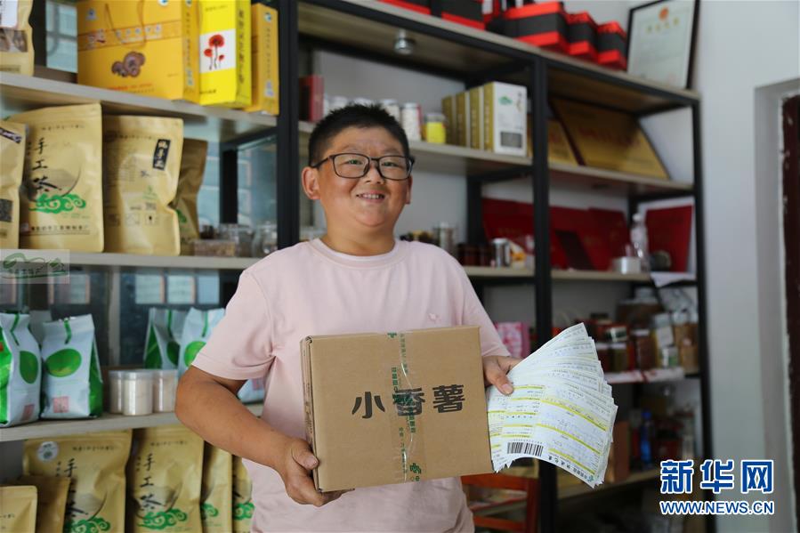 （走向我們的小康生活&middot;圖文互動）（1）大別山&ldquo;小個子&rdquo;邁出小康&ldquo;大步子&rdquo;