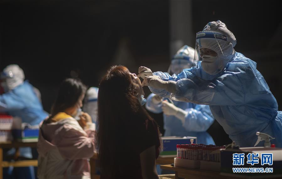 （熱點(diǎn)鮮報(bào)&middot;圖文互動(dòng)）（11）應(yīng)戰(zhàn)陸路輸入疫情&mdash;&mdash;云南瑞麗抗疫七日記