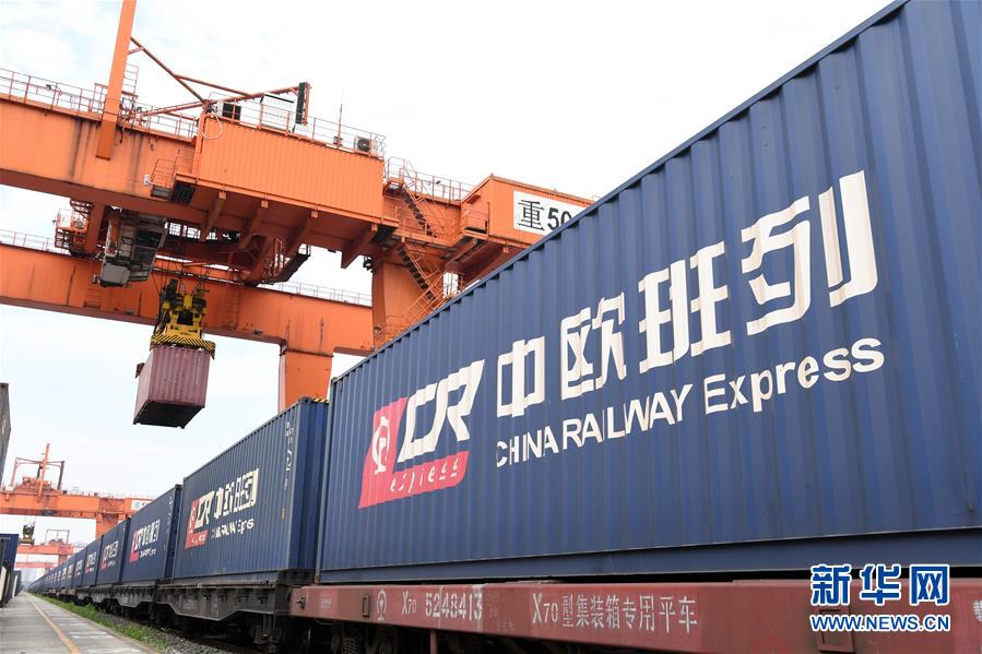 （新華全媒頭條&middot;圖文互動）（11）奮斗結(jié)碩果，再寫新篇章&mdash;&mdash;寫在共和國71周年華誕之際