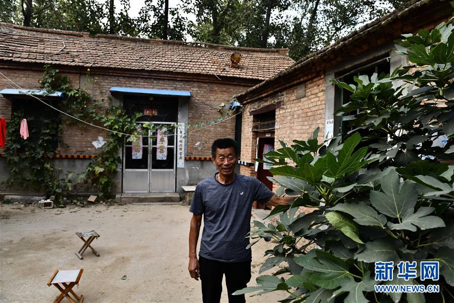 （決戰(zhàn)決勝脫貧攻堅&middot;圖文互動）（4）&ldquo;灘里人&rdquo;陳百藏的&ldquo;蓋房&rdquo;記