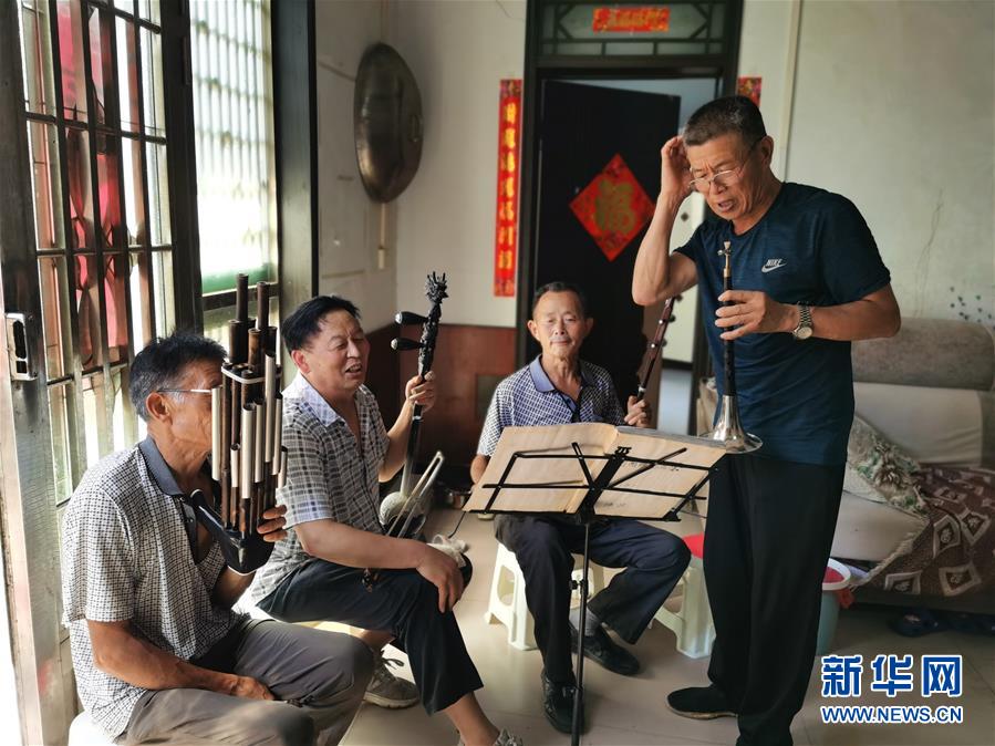 （來自一線的調(diào)查報(bào)告&middot;圖文互動(dòng)）（2）從送文化、種文化到創(chuàng)文化&mdash;&mdash;解碼鄉(xiāng)村文化振興的河南探索