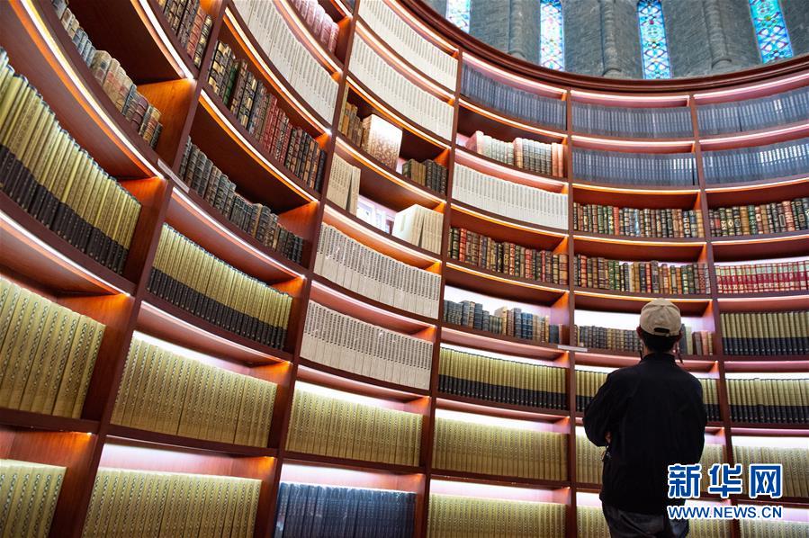 （新華全媒頭條&middot;圖文互動）（1）我們都是讀者&mdash;&mdash;促進全民閱讀 構建書香社會 