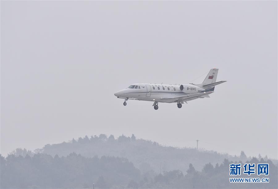 （經(jīng)濟(jì)）（5）成都天府國際機場開始校飛
